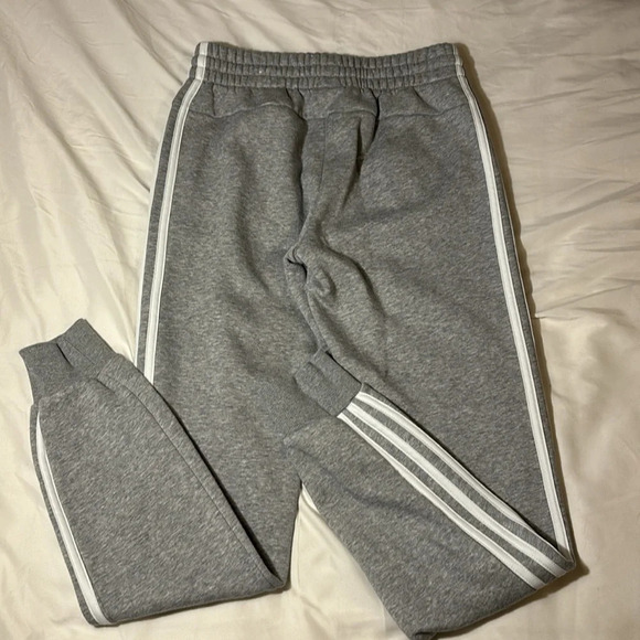 Adidas women’s Joggers Essentials 3-stripes French Terry Cuffed Pants, Gray XS - Picture 9 of 12